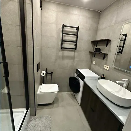 Stylish Paris Escape *